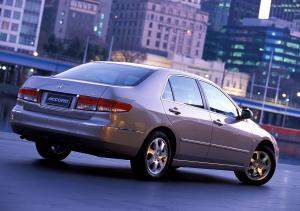 Honda Accord Sedan 2003 года (AU)